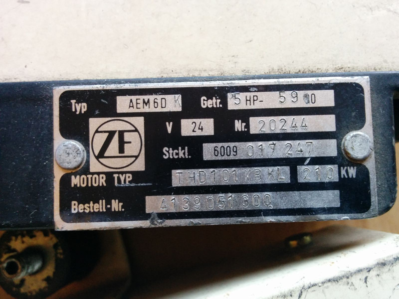 Mercedes-Benz ZF AEM-6DK - Блок за управление: снимка 2 Mercedes-Benz ZF AEM-6DK - Блок за управление: снимка 2