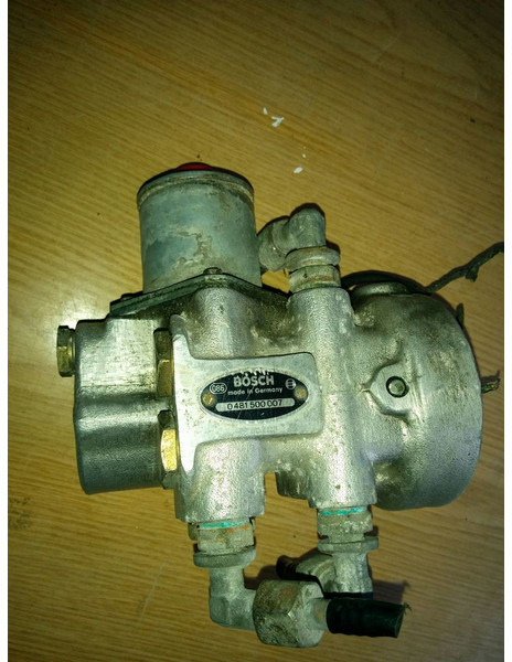 Mercedes-Benz закрытия двери BOSCH 0481500007 - Резервни части: снимка 2 Mercedes-Benz закрытия двери BOSCH 0481500007 - Резервни части: снимка 2