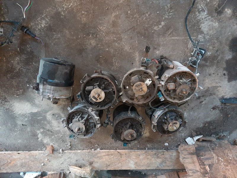 Scania Spheros Thermo 300 - Отопление/ Вентилация: снимка 3 Scania Spheros Thermo 300 - Отопление/ Вентилация: снимка 3