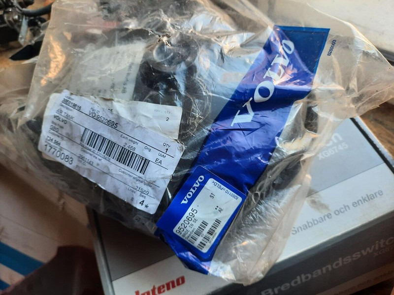 Volvo 9520695 - Хидравлика: снимка 3 Volvo 9520695 - Хидравлика: снимка 3