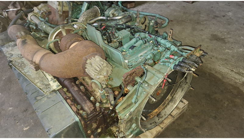 Volvo D12E340EC06 - Двигател: снимка 1 Volvo D12E340EC06 - Двигател: снимка 1