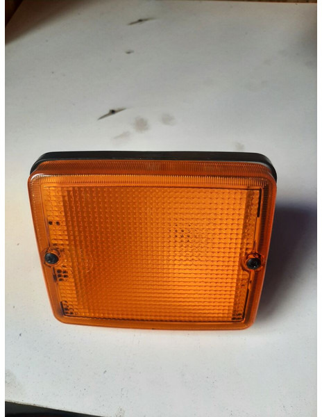 Volvo - Сигнал за завой: снимка 5 Volvo - Сигнал за завой: снимка 5