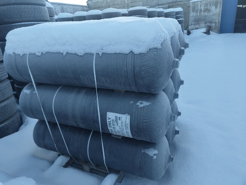 Volvo - Резервоар за гориво: снимка 2 Volvo - Резервоар за гориво: снимка 2