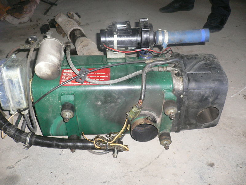 Volvo HP-oliefyr DK8450 Hammel - Отопление/ Вентилация: снимка 1 Volvo HP-oliefyr DK8450 Hammel - Отопление/ Вентилация: снимка 1