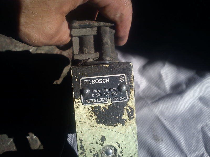 Volvo Уронем пола 0501100014. 28. 29. 35. 40. - Блок за управление: снимка 4 Volvo Уронем пола 0501100014. 28. 29. 35. 40. - Блок за управление: снимка 4