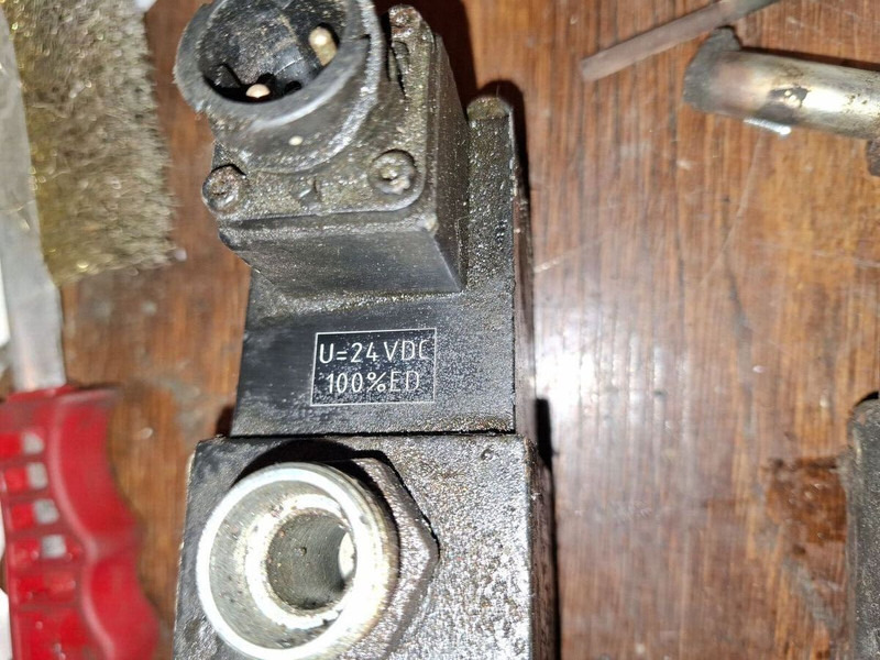 Volvo ZFLS / Herion - Хидравличен цилиндър: снимка 5 Volvo ZFLS / Herion - Хидравличен цилиндър: снимка 5