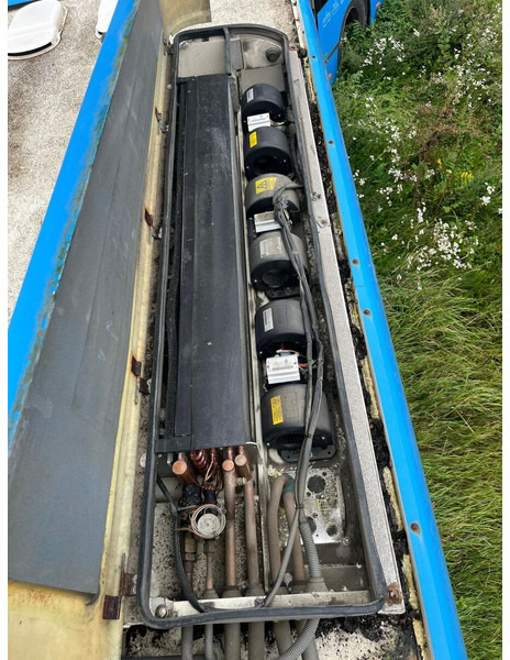 Volvo b12 - Част от климатичната система: снимка 3 Volvo b12 - Част от климатичната система: снимка 3