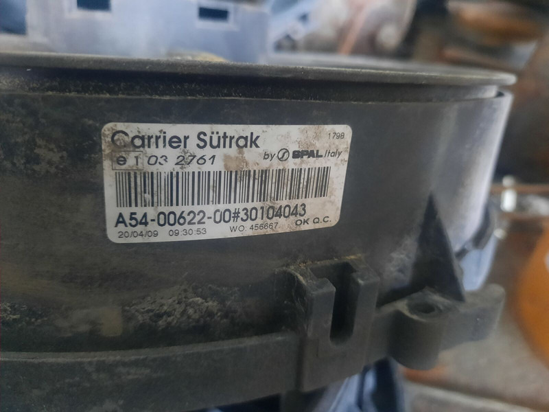 Volvo масляный мотор вентилятора SAUER DANFOSS C19.2L00888\174 - Вентилатор: снимка 3 Volvo масляный мотор вентилятора SAUER DANFOSS C19.2L00888\174 - Вентилатор: снимка 3