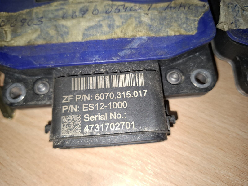 ZF 6070-054-023 - Скоростна кутия: снимка 3 ZF 6070-054-023 - Скоростна кутия: снимка 3