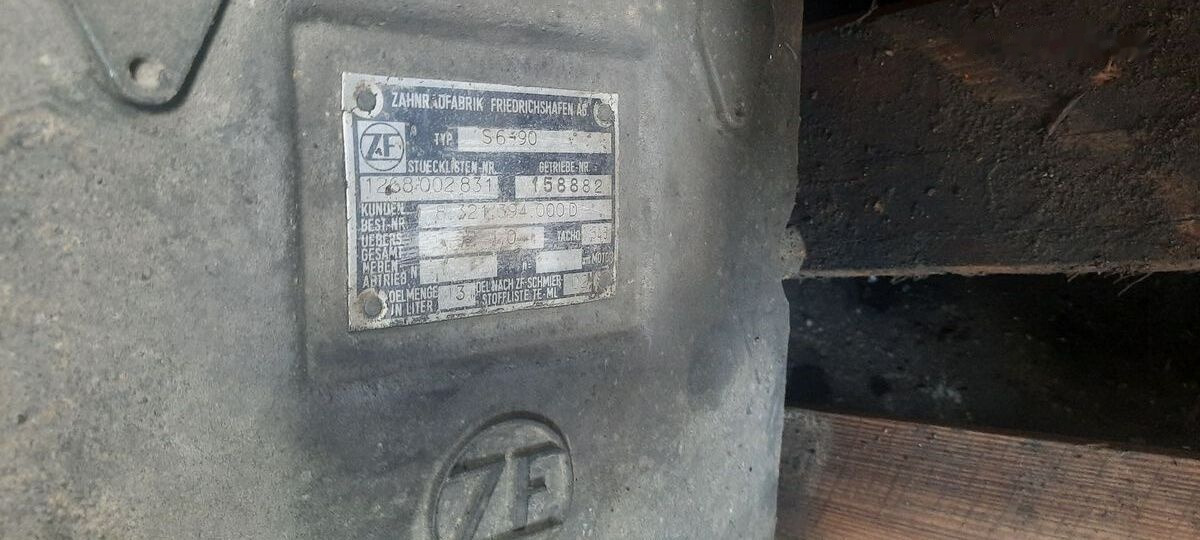 ZF S6-90 Mercedes-Benz OM405 - Скоростна кутия за Автобус: снимка 4 ZF S6-90 Mercedes-Benz OM405 - Скоростна кутия за Автобус: снимка 4