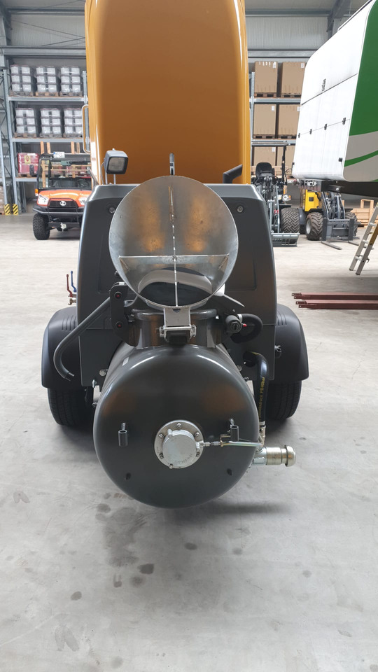 PUTZMEISTER M740D Model 4 - Бетон помпа: снимка 3 PUTZMEISTER M740D Model 4 - Бетон помпа: снимка 3