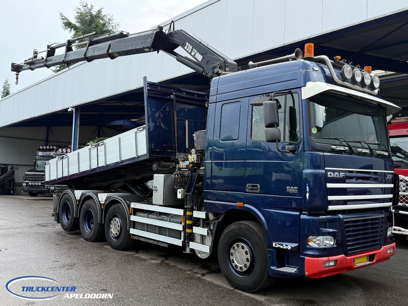 DAF XF 95.430 HIAB 330-5, 8x2 - Бордови камион, Камион с кран: снимка 1 DAF XF 95.430 HIAB 330-5, 8x2 - Бордови камион, Камион с кран: снимка 1