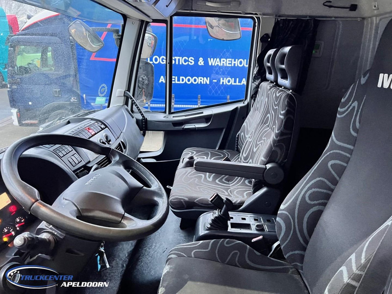 Iveco Eurocargo 150E28 175.650 km, AC, 3 Stoelen, 2000 kg lift, 6 Cilinder - Камион фургон: снимка 5 Iveco Eurocargo 150E28 175.650 km, AC, 3 Stoelen, 2000 kg lift, 6 Cilinder - Камион фургон: снимка 5