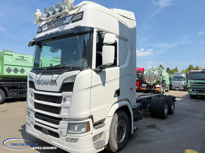 Scania R650 V8 NGS 6x4, Standclima, Retarder, PTO - Шаси кабина: снимка 3 Scania R650 V8 NGS 6x4, Standclima, Retarder, PTO - Шаси кабина: снимка 3