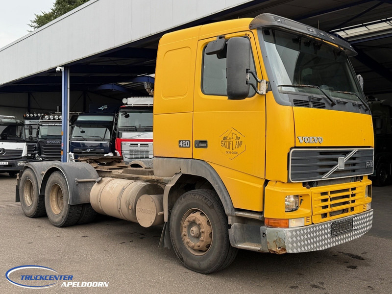 Volvo FH 12 - 420 6x4, Handgeschakeld, Hydrauliek - Влекач: снимка 1 Volvo FH 12 - 420 6x4, Handgeschakeld, Hydrauliek - Влекач: снимка 1