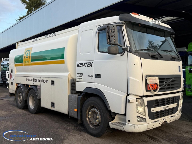 Volvo FH 480 18000 Liter ADR, 4 Compartimenten, Stuuras - Камион цистерна: снимка 1 Volvo FH 480 18000 Liter ADR, 4 Compartimenten, Stuuras - Камион цистерна: снимка 1