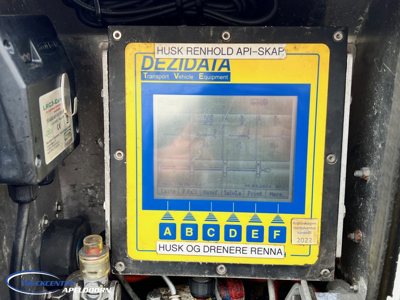 Volvo FH 500 Rohr 22150 Liter, 4 Comp., Retarder, ADR, 6x2 - Камион цистерна: снимка 5 Volvo FH 500 Rohr 22150 Liter, 4 Comp., Retarder, ADR, 6x2 - Камион цистерна: снимка 5