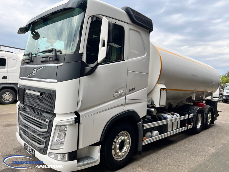 Volvo FH 540 LAG 20600 Liter ADR, 4 Comp. - Камион цистерна: снимка 3 Volvo FH 540 LAG 20600 Liter ADR, 4 Comp. - Камион цистерна: снимка 3