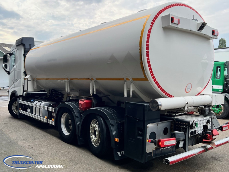 Volvo FH 540 LAG 20600 Liter ADR, 4 Comp. - Камион цистерна: снимка 4 Volvo FH 540 LAG 20600 Liter ADR, 4 Comp. - Камион цистерна: снимка 4