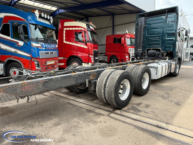 Volvo FH 750 6x4, Steel - Air, Globetrotter XL - Шаси кабина: снимка 4 Volvo FH 750 6x4, Steel - Air, Globetrotter XL - Шаси кабина: снимка 4
