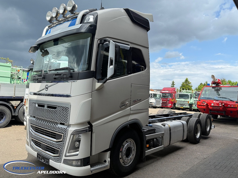 Volvo FH 750 Globetrotter XL, Retarder, 460 WB, Reduction axle, Pto - Шаси кабина: снимка 3 Volvo FH 750 Globetrotter XL, Retarder, 460 WB, Reduction axle, Pto - Шаси кабина: снимка 3