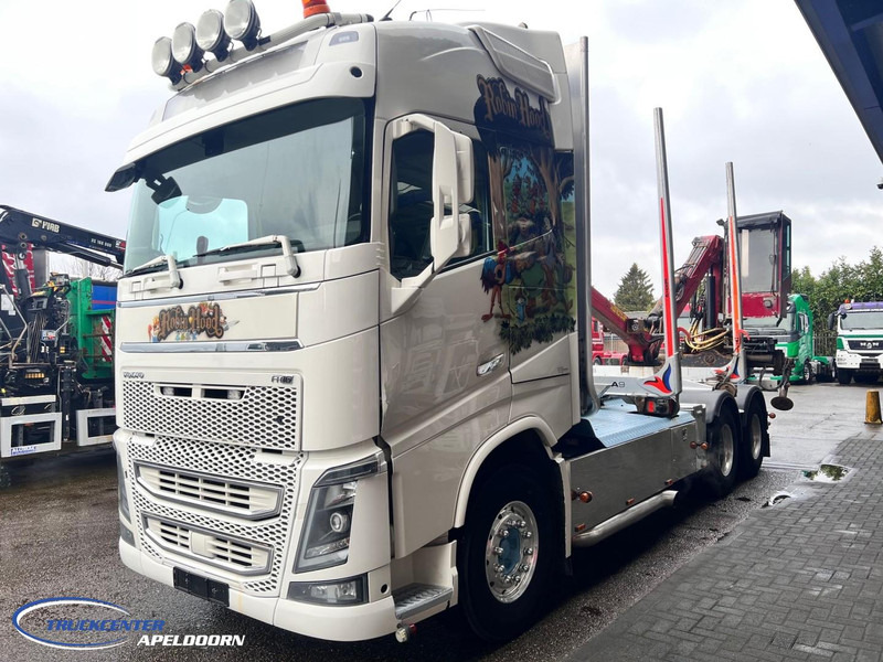 Volvo FH 750 Loglift, 6x4, Dynamic steering, Globetrotter - Камион за дърва, Камион с кран: снимка 4 Volvo FH 750 Loglift, 6x4, Dynamic steering, Globetrotter - Камион за дърва, Камион с кран: снимка 4