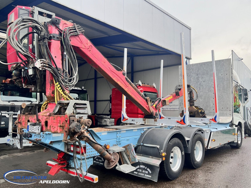 Volvo FH 750 Loglift, 6x4, Dynamic steering - Камион за дърва, Камион с кран: снимка 3 Volvo FH 750 Loglift, 6x4, Dynamic steering - Камион за дърва, Камион с кран: снимка 3