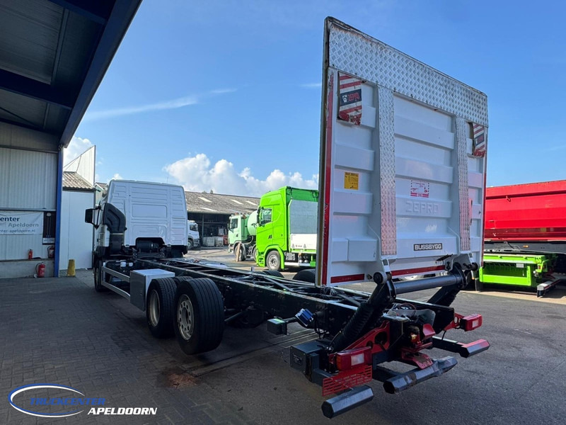 Volvo FM 410 379000 km, 6x2, Globetrotter - Шаси кабина: снимка 3 Volvo FM 410 379000 km, 6x2, Globetrotter - Шаси кабина: снимка 3