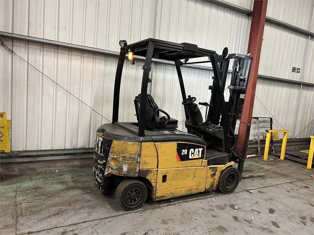 Електрокар CAT EP20PN: снимка 6 Електрокар CAT EP20PN: снимка 6