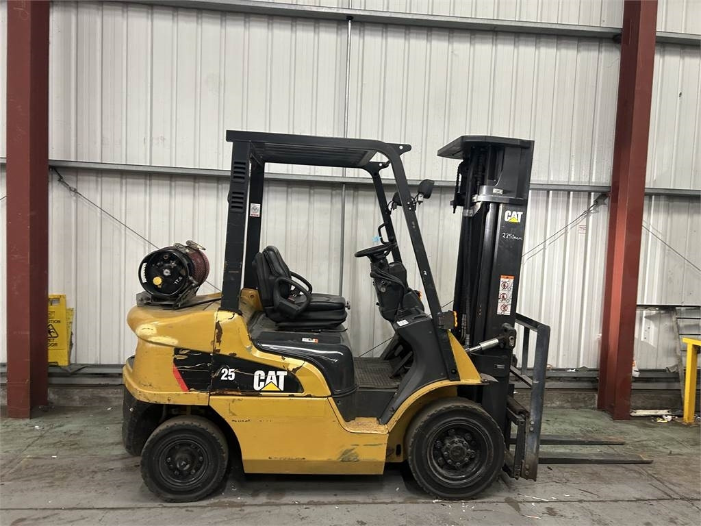 CAT GP25NT  - Газокар: снимка 5 CAT GP25NT  - Газокар: снимка 5