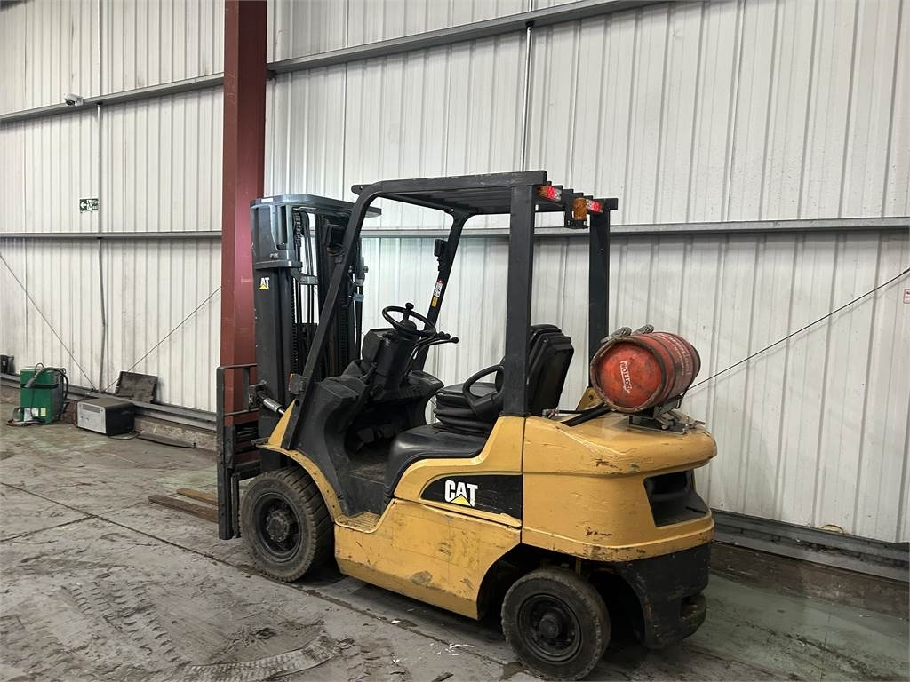 CAT GP25NT  - Газокар: снимка 3 CAT GP25NT  - Газокар: снимка 3