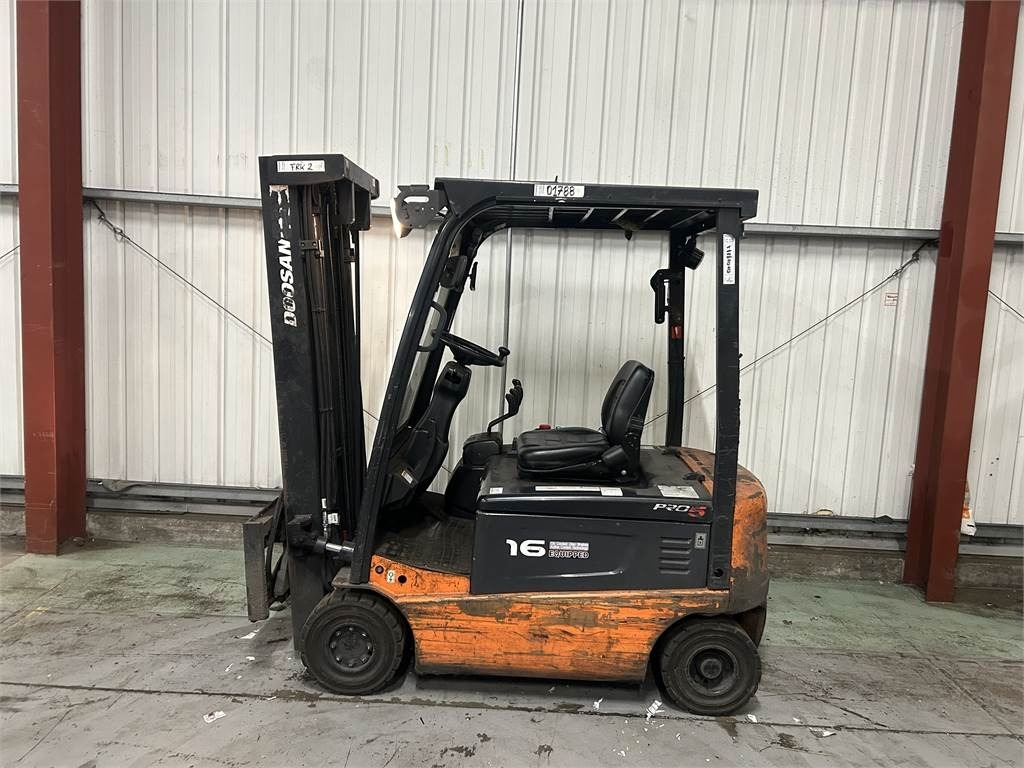 Doosan B16X-5 - Електрокар: снимка 1 Doosan B16X-5 - Електрокар: снимка 1