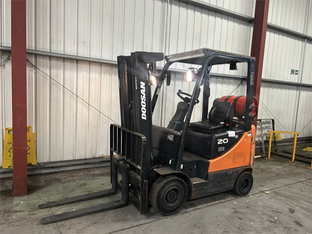 Doosan G20SC-5 - Газокар: снимка 2 Doosan G20SC-5 - Газокар: снимка 2