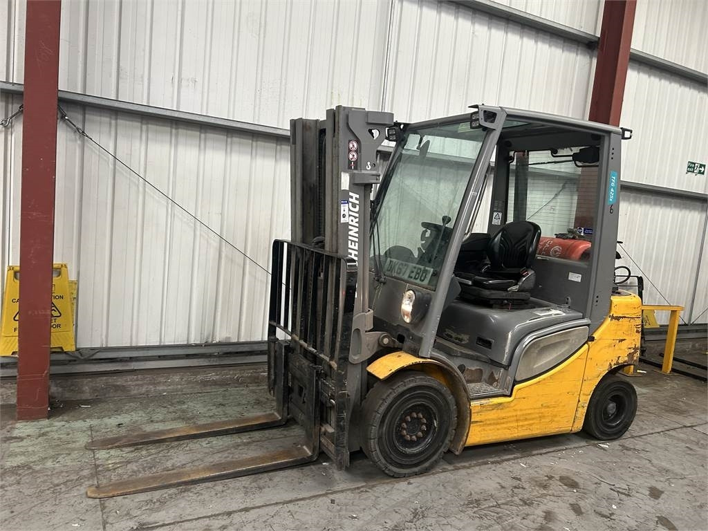Jungheinrich TFG425S - Газокар: снимка 2 Jungheinrich TFG425S - Газокар: снимка 2