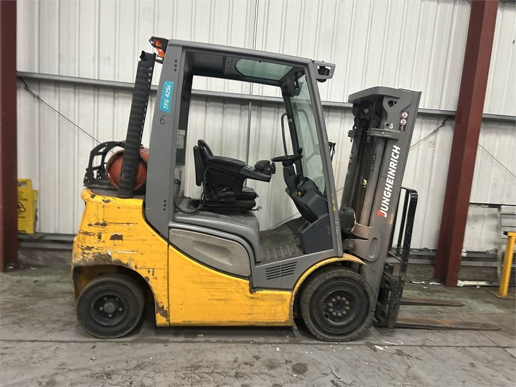 Jungheinrich TFG425S - Газокар: снимка 5 Jungheinrich TFG425S - Газокар: снимка 5