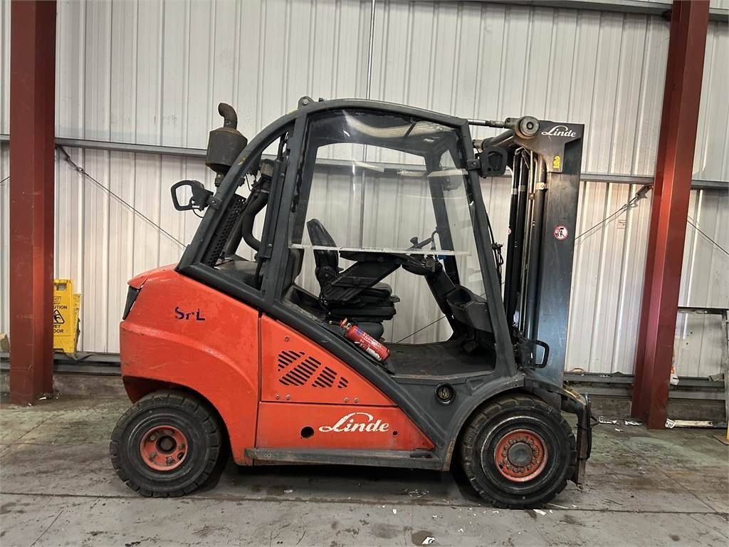 Linde H30D - Дизелов мотокар: снимка 5 Linde H30D - Дизелов мотокар: снимка 5