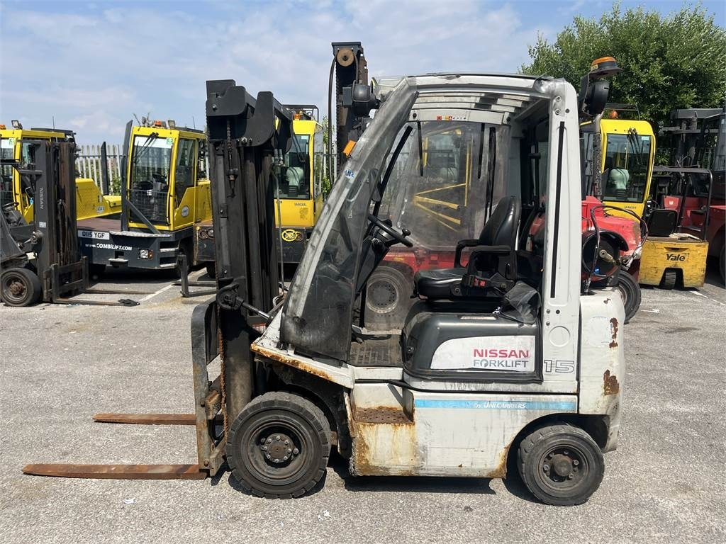 Nissan P1D1A15LQ - Газокар: снимка 1 Nissan P1D1A15LQ - Газокар: снимка 1