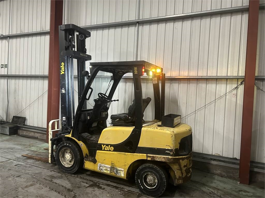 Yale GDP35VX - Дизелов мотокар: снимка 3 Yale GDP35VX - Дизелов мотокар: снимка 3