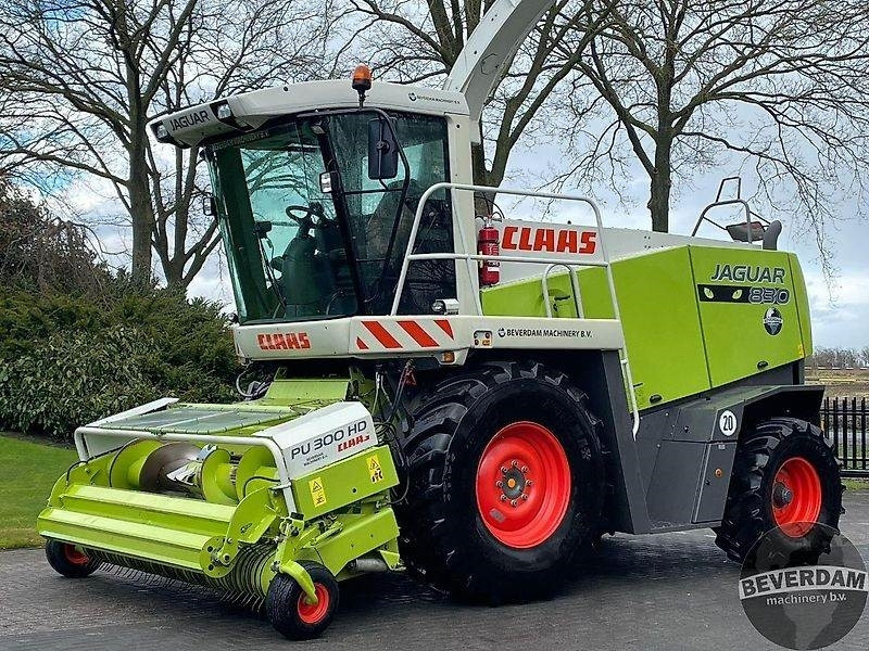 Claas Jaguar 830 492 - Силажокомбайн: снимка 1 Claas Jaguar 830 492 - Силажокомбайн: снимка 1