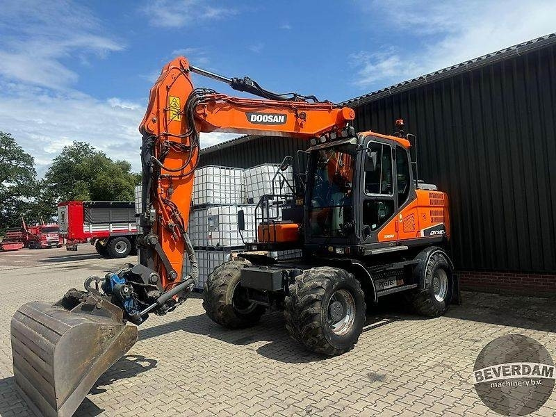 Doosan DX140W - Верижен багер: снимка 1 Doosan DX140W - Верижен багер: снимка 1