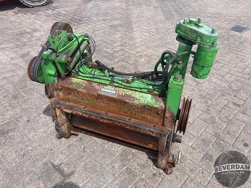 John Deere Korrelkneuzer- 6000 serie - Принадлежност за машини за прибиране на реколтата: снимка 1 John Deere Korrelkneuzer- 6000 serie - Принадлежност за машини за прибиране на реколтата: снимка 1