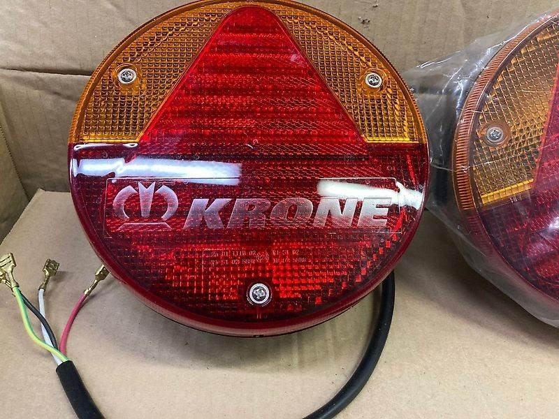 Krone achterlichten - Заден фар за Селскостопанска техника: снимка 4 Krone achterlichten - Заден фар за Селскостопанска техника: снимка 4