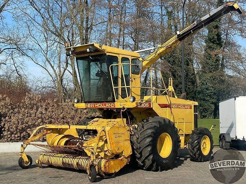New Holland 2305 - Зърнокомбайн: снимка 1 New Holland 2305 - Зърнокомбайн: снимка 1