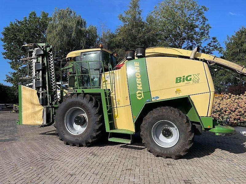 Krone Big X 700 Sofort Einzatsbereit!  - Селскостопанска техника: снимка 5 Krone Big X 700 Sofort Einzatsbereit!  - Селскостопанска техника: снимка 5