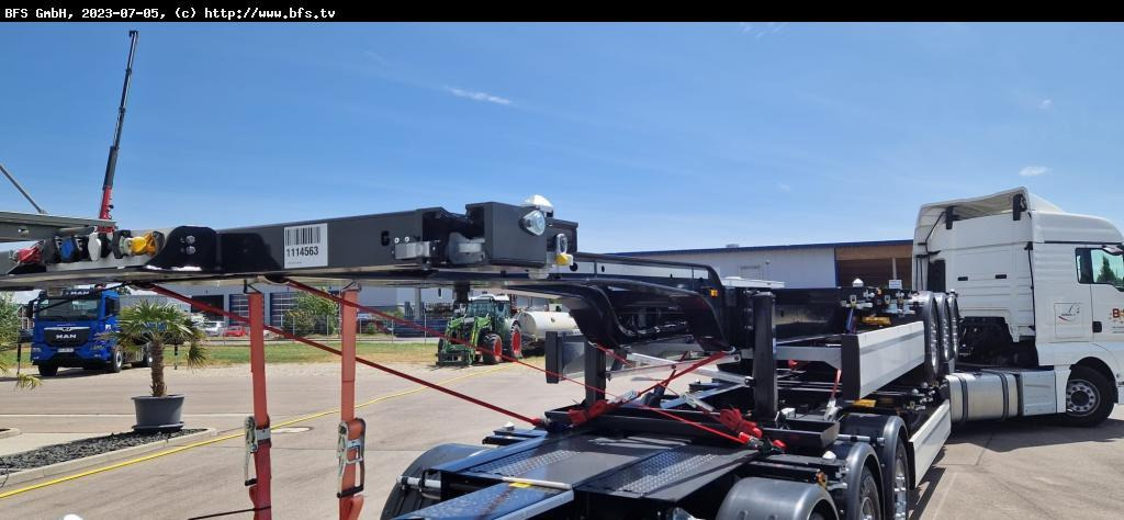 Krone Container Chassi SDC 27 eLTU5-2 Krone Container Chassi SDC 27 eLTU5-2 - Контейнеровоз/ Сменна каросерия полуремарке: снимка 2 Krone Container Chassi SDC 27 eLTU5-2 Krone Container Chassi SDC 27 eLTU5-2 - Контейнеровоз/ Сменна каросерия полуремарке: снимка 2