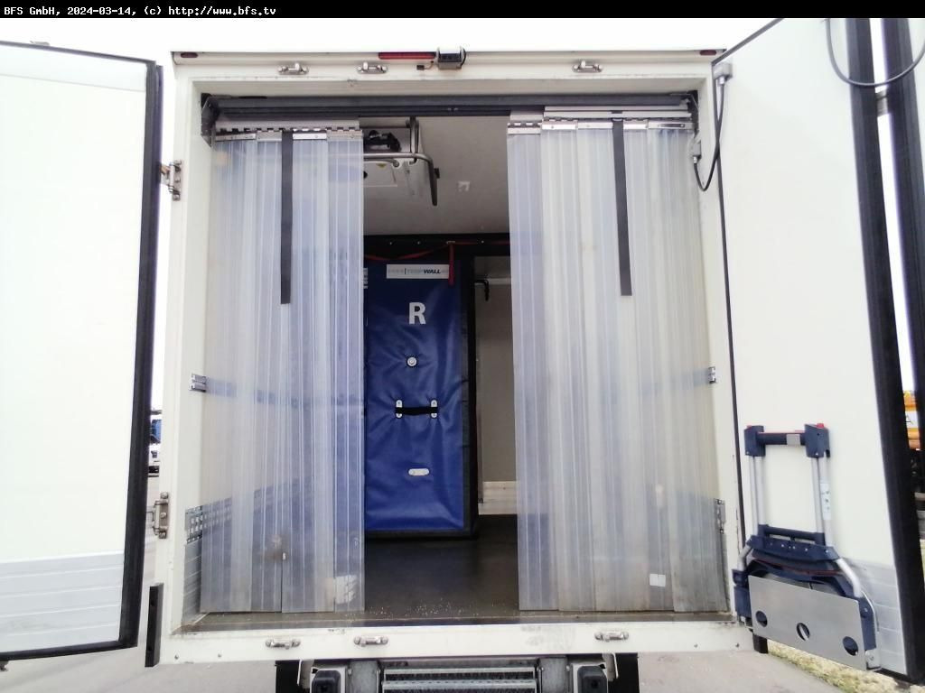 MAN TGE 3.140 4x2 F SB Bi-Temp Kühlkoffer, Carrier P MAN TGE 3.140 4x2 F SB Bi-Temp Kühlkoffer, Carrier P - Хладилен бус: снимка 2 MAN TGE 3.140 4x2 F SB Bi-Temp Kühlkoffer, Carrier P MAN TGE 3.140 4x2 F SB Bi-Temp Kühlkoffer, Carrier P - Хладилен бус: снимка 2