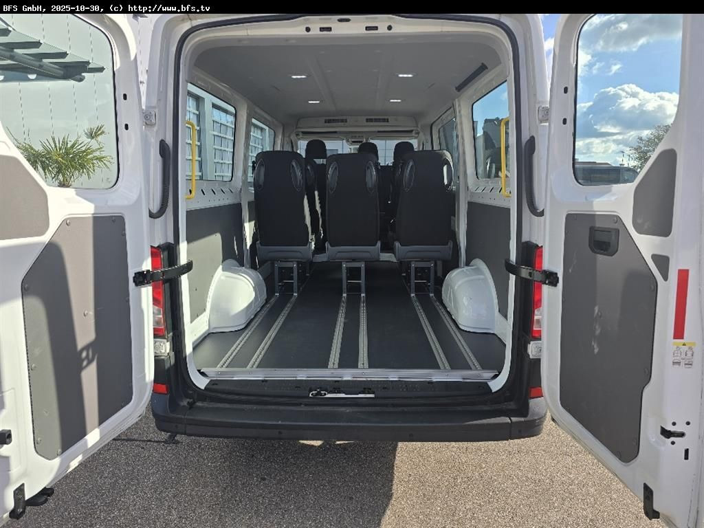 MAN TGE 3.140 4x2 F SB Kleinbus 9-Sitzer - Микробус, Пътнически бус: снимка 3 MAN TGE 3.140 4x2 F SB Kleinbus 9-Sitzer - Микробус, Пътнически бус: снимка 3