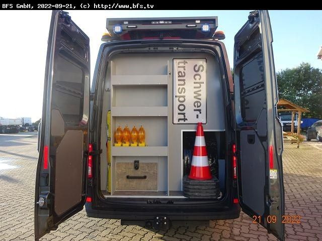 MAN TGE 3.180 4x2 F SB BF3 Begleitfahrzeug - Товарен бус: снимка 3 MAN TGE 3.180 4x2 F SB BF3 Begleitfahrzeug - Товарен бус: снимка 3