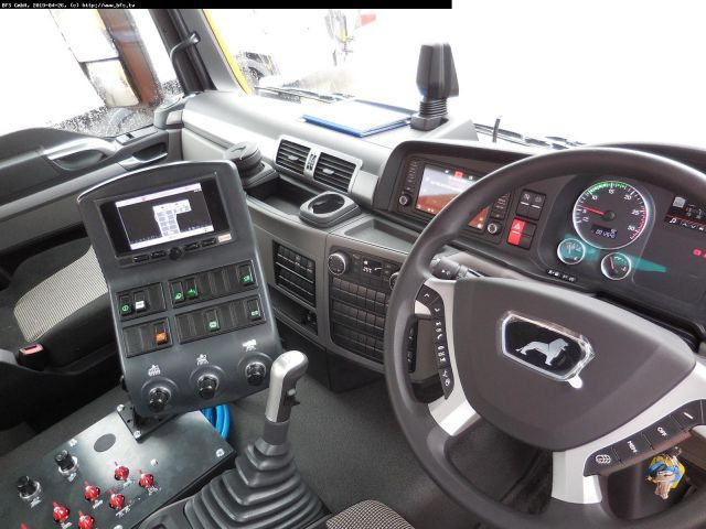 MAN TGS 18.420 4X2 BL Bucher OF 8000 TWIN beidseitig - Мотометачна машина: снимка 4 MAN TGS 18.420 4X2 BL Bucher OF 8000 TWIN beidseitig - Мотометачна машина: снимка 4