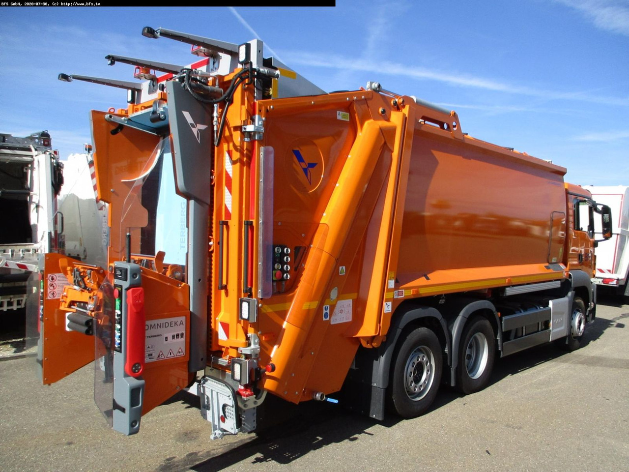 MAN TGS 28.320 6x2-4 BL HS HL Olympus 23 - Omni-DEKA - Боклукчийска кола: снимка 3 MAN TGS 28.320 6x2-4 BL HS HL Olympus 23 - Omni-DEKA - Боклукчийска кола: снимка 3